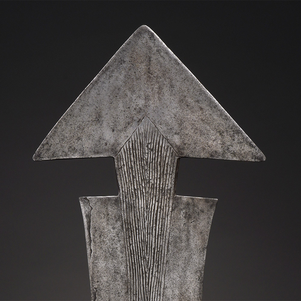 Symmetrical Prestige Blade Teke / Nkundu, D.R. Congo / Republic of Congo